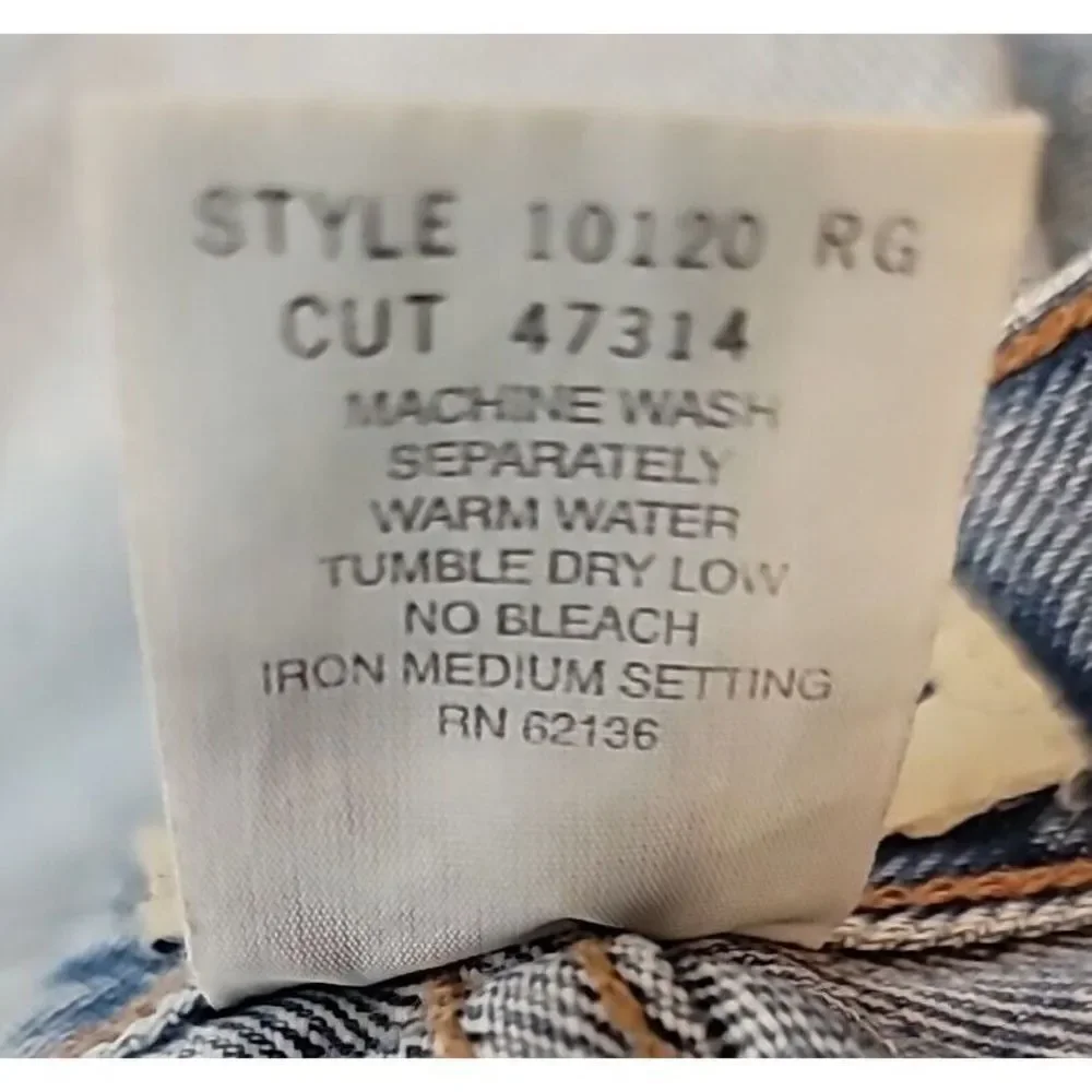 Guess Jeans Men's Size 28 Blue Button Fly  USA Demin Vintage T71